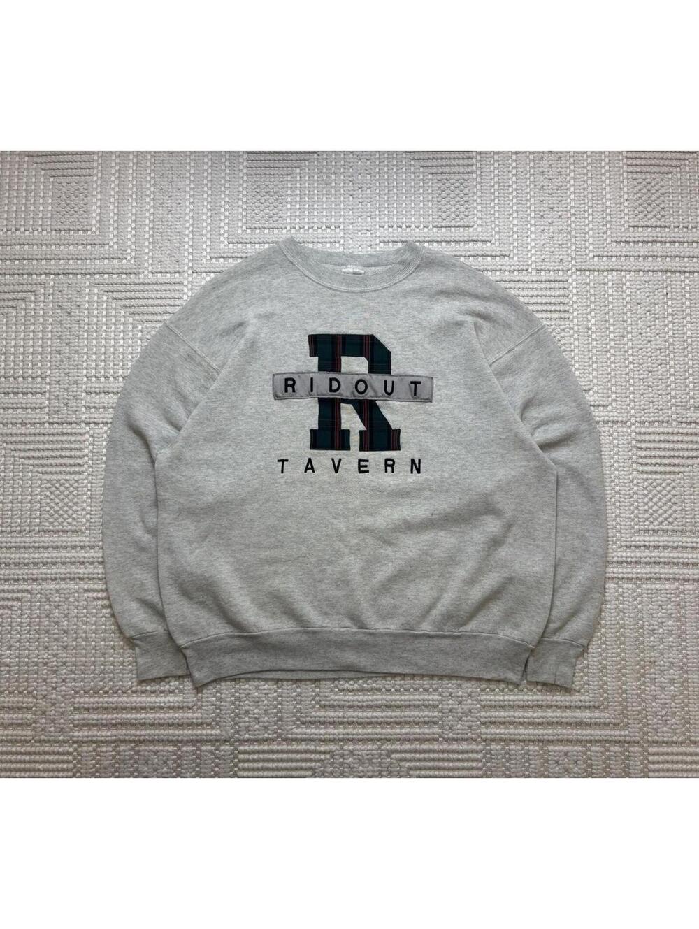 Vintage 90's Light Grey Wash Simple Heavyweight Crewneck